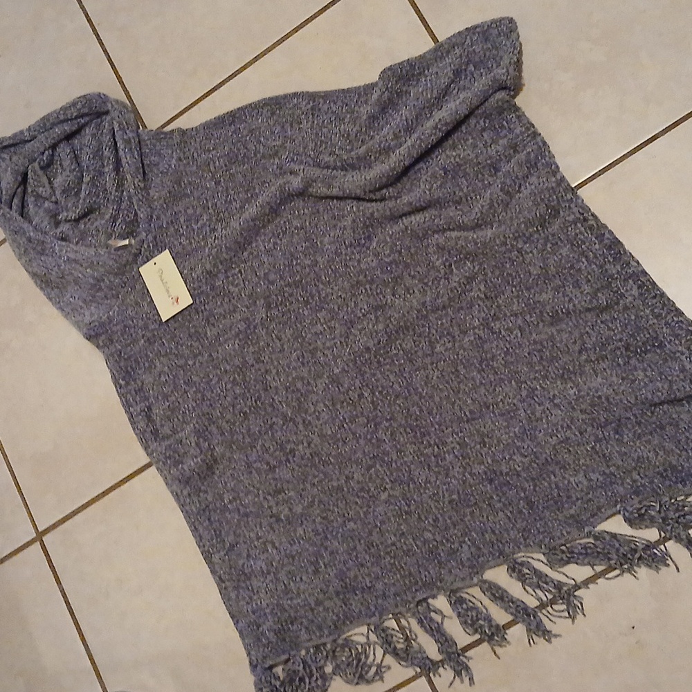 PINKILICIOUS Poncho